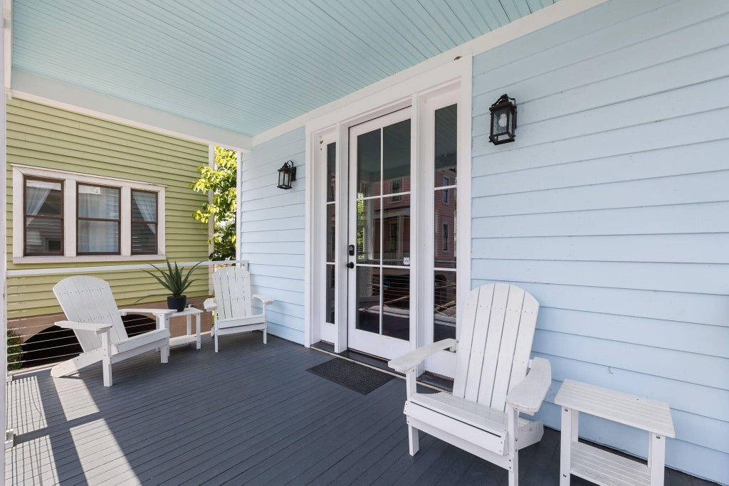 Photo of 162 Spring Street #D, Charleston, SC 29403 (MLS # 26018073)