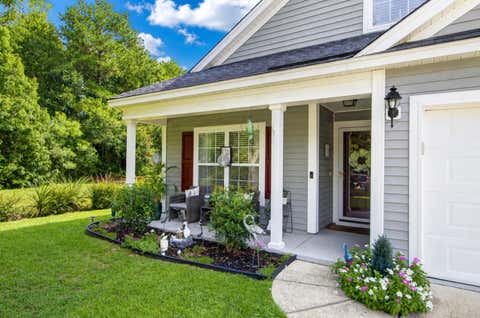 Photo of 1205 Catbird Court, Hanahan, SC 29410 (MLS # 26022481)
