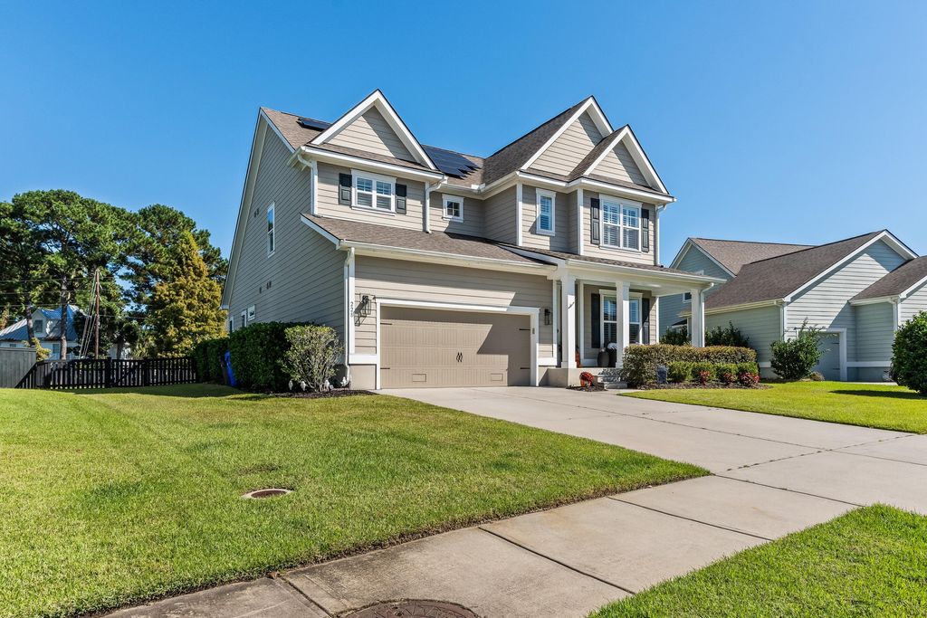 Photo of 228 Swallowtail Court, Mount Pleasant, SC 29464 (MLS # 25029015)