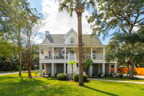 Photo of 1602 Charlotte G Circle, Mount Pleasant, SC 29464 (MLS # 25028650)