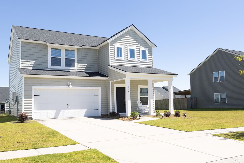 Photo of 110 Greenbelt Court, Summerville, SC 29485 (MLS # 25023743)