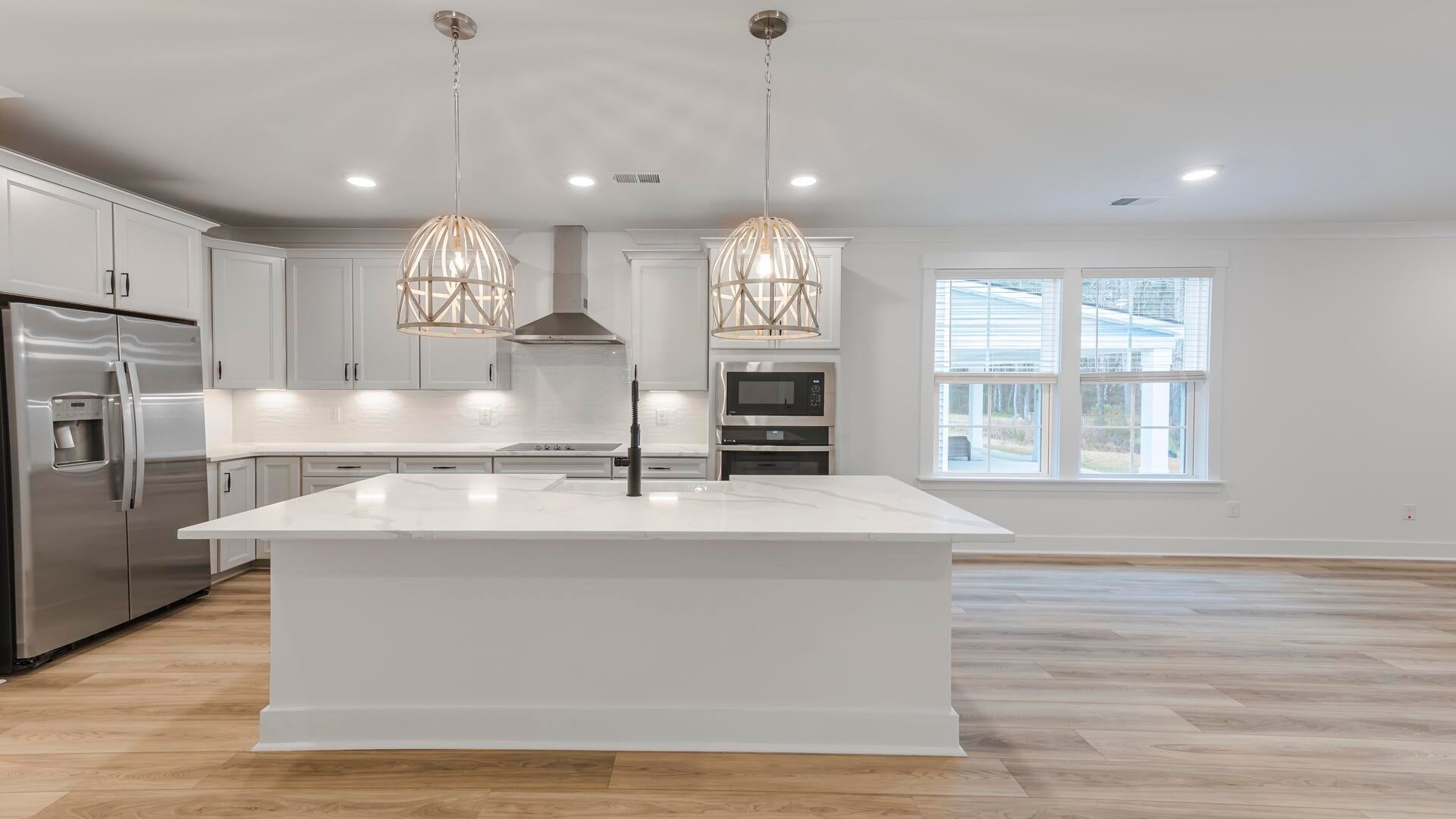 434 Cadbury Loop