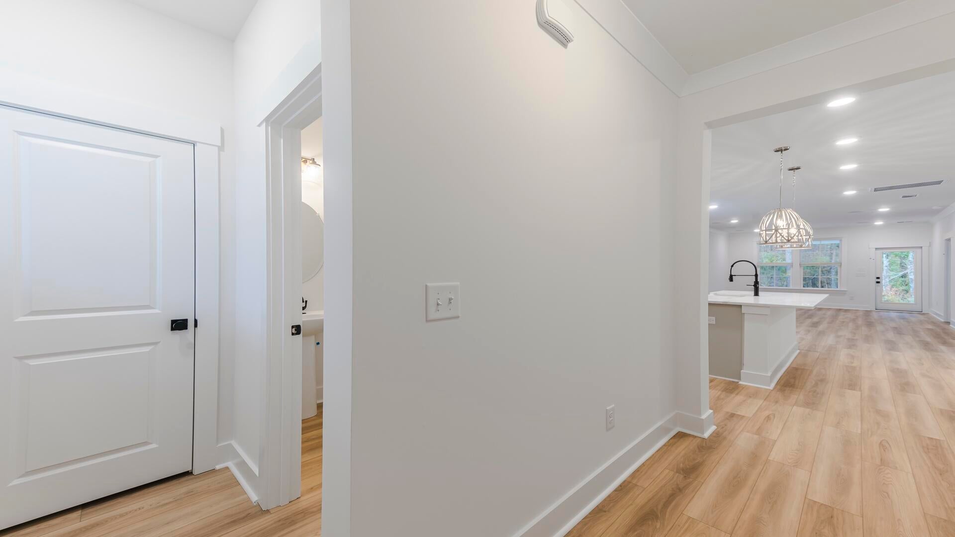 434 Cadbury Loop