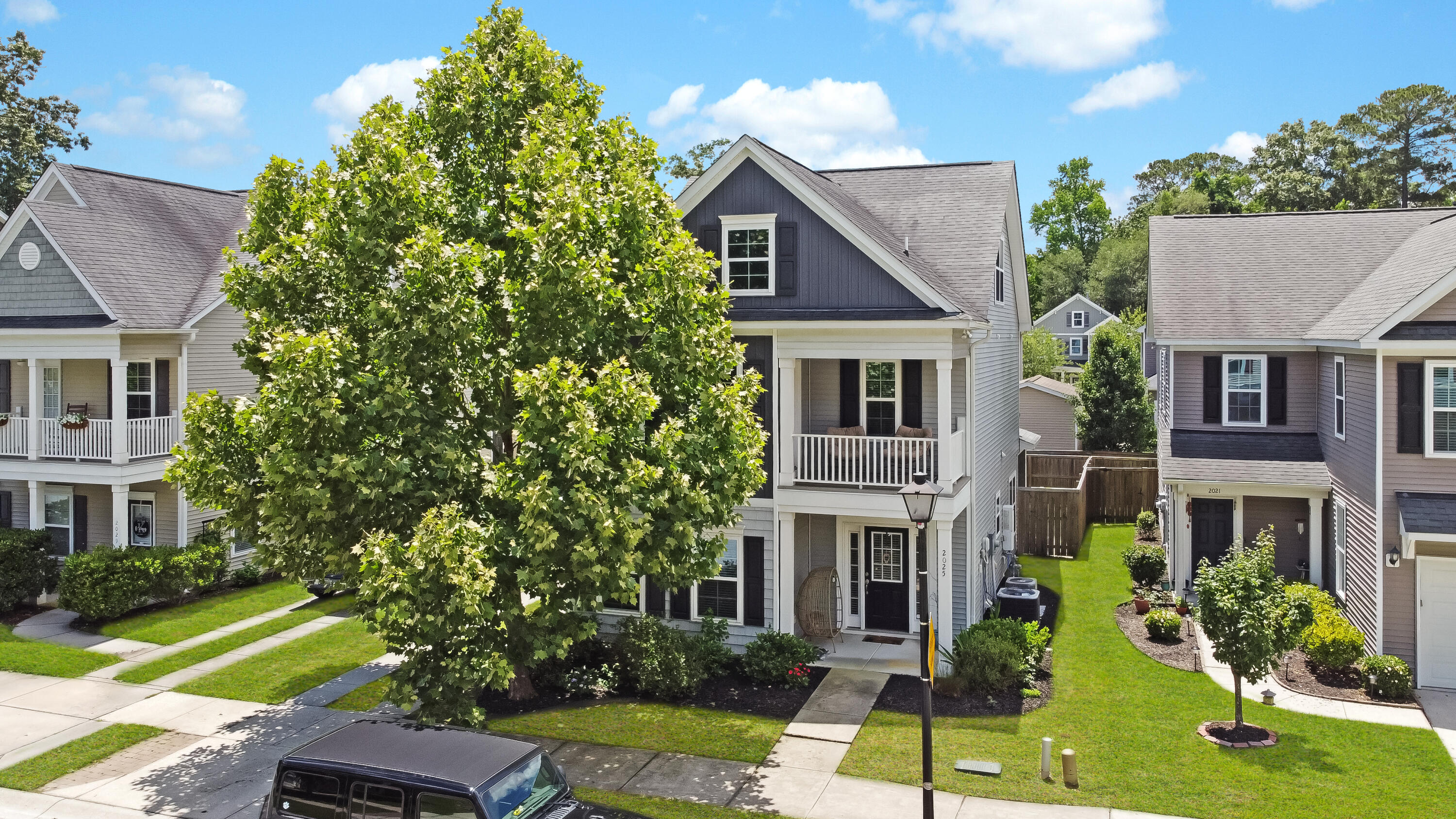 2025 Maybelles Lane