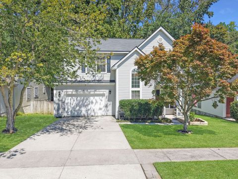 Photo of 125 Stonehurst Drive, Goose Creek, SC 29445 (MLS # 26010972)