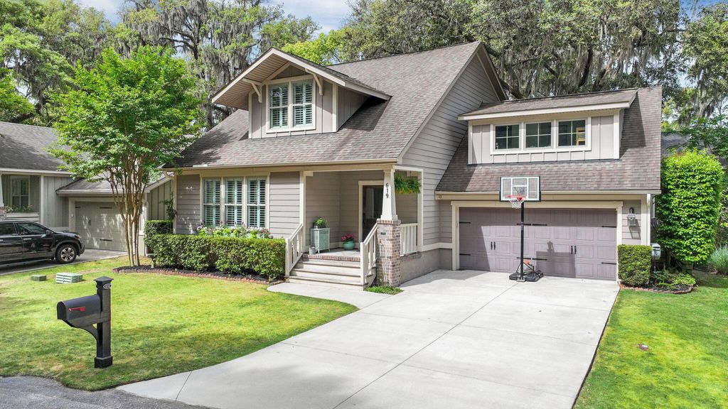 Photo of 619 Beaten Path, Charleston, SC 29412 (MLS # 26012299)