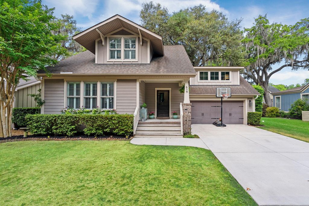 Photo of 619 Beaten Path, Charleston, SC 29412 (MLS # 26012299)