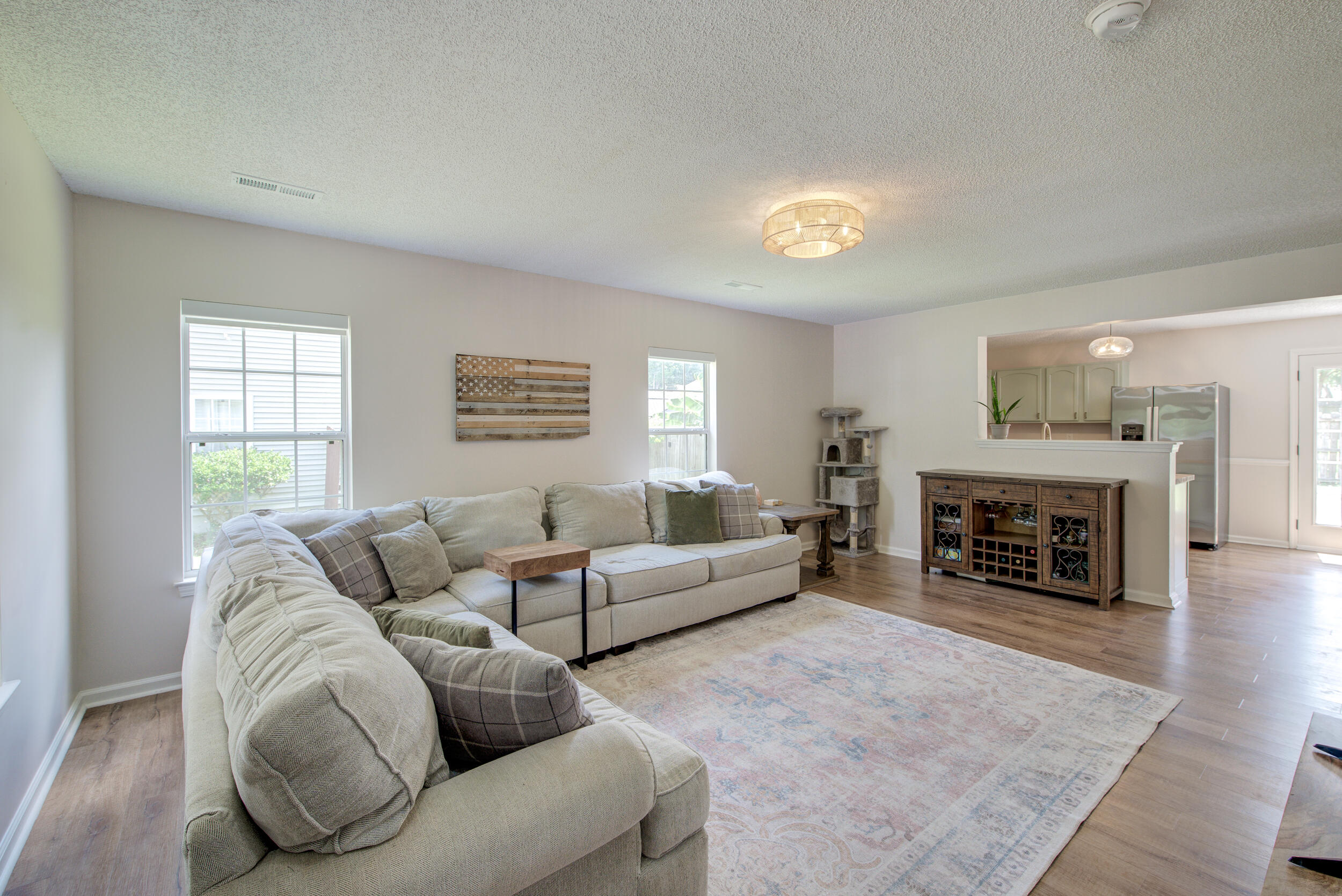 5095 Thornton Drive