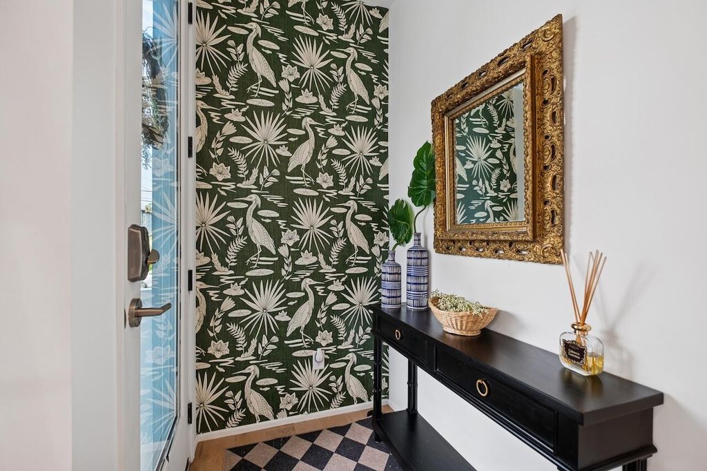 Photo of 199 Fishburne Street, Charleston, SC 29403 (MLS # 26002851)