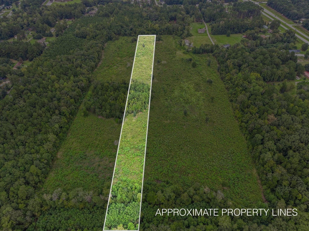 Photo of 0 E E Old Highway 52, Moncks Corner, SC 29461 (MLS # 26028322)
