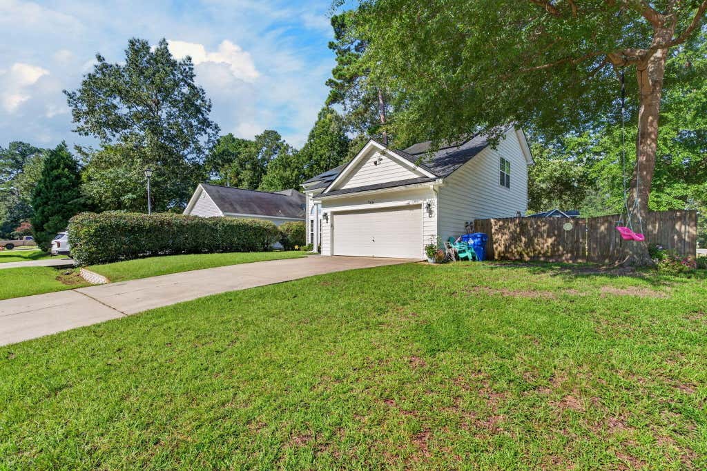 Photo of 749 Bunkhouse Drive, Charleston, SC 29414 (MLS # 26023690)