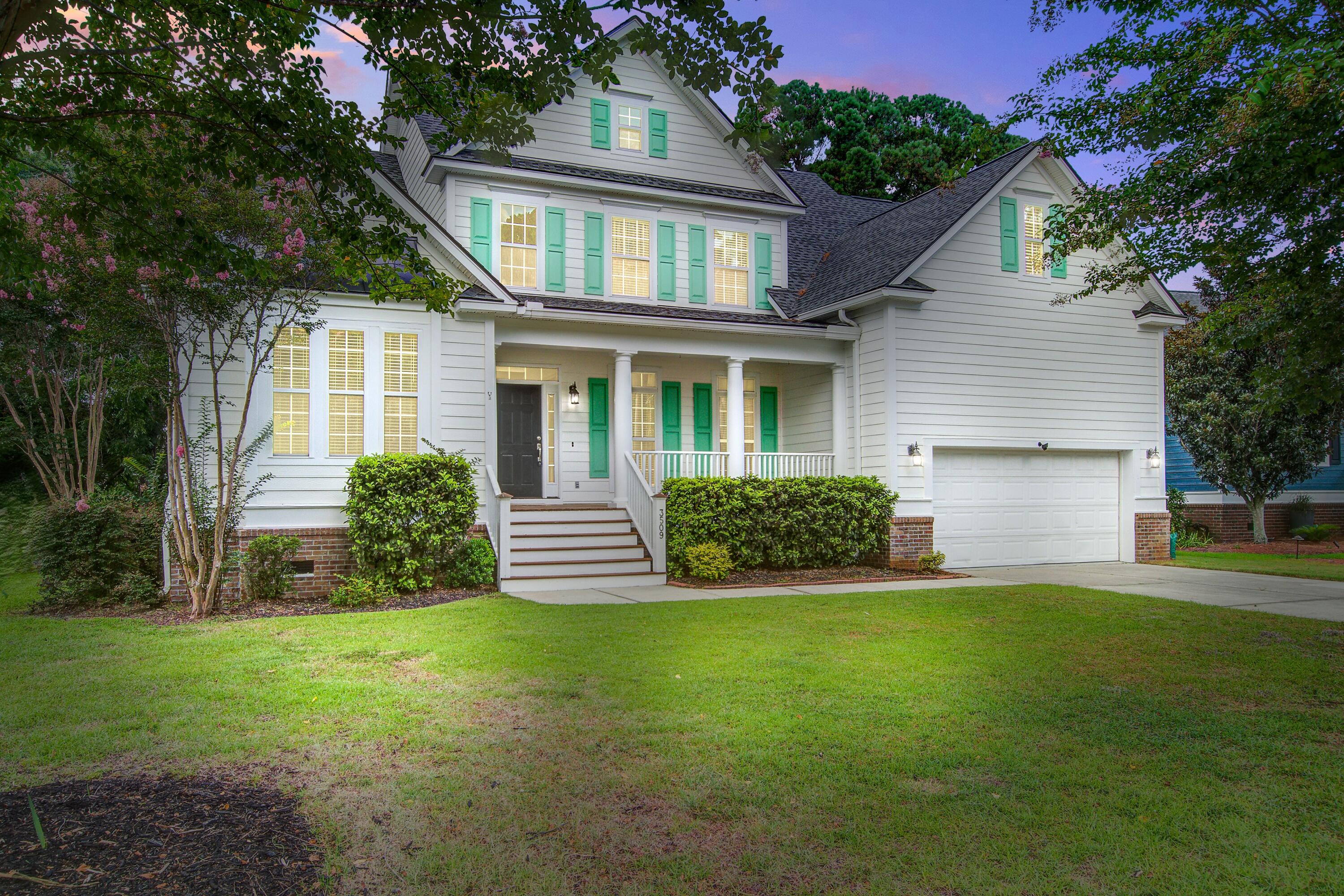 3509 Flowering Oak Way