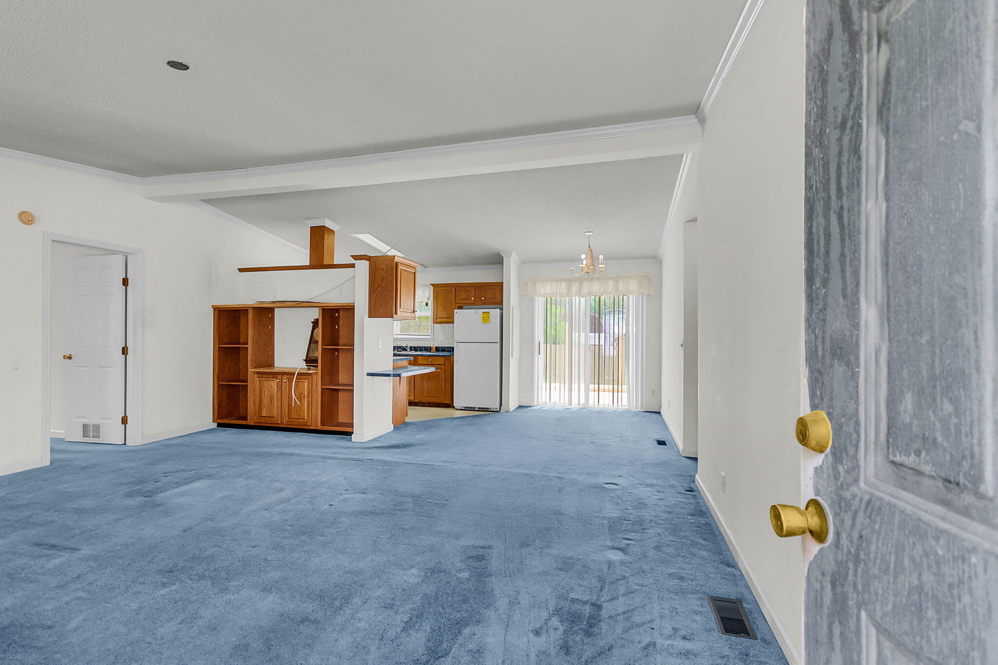 115 Decker Court
