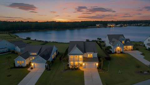 682 Pontoon Road Huger SC 29450
