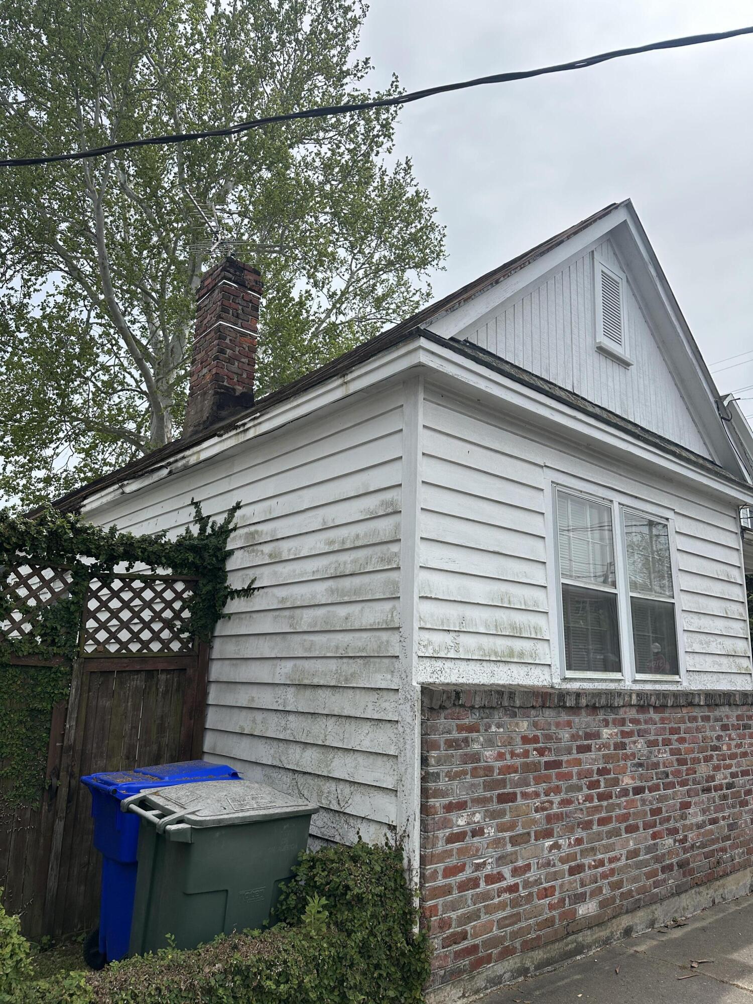 227 & 229 Fishburne Street