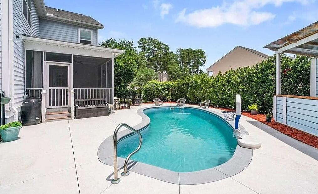 216 Foxbank Plantation Boulevard