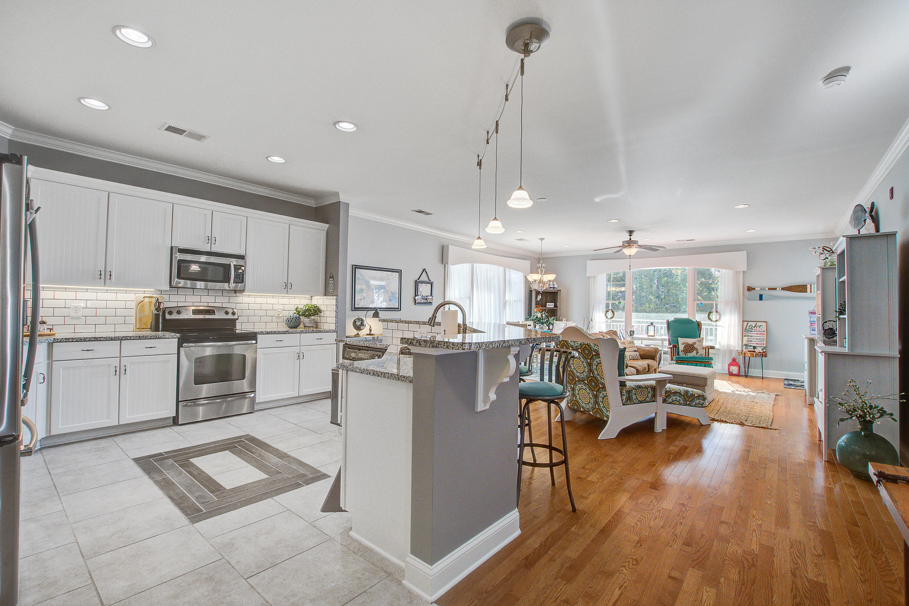 1222 Bridge View Lane F303