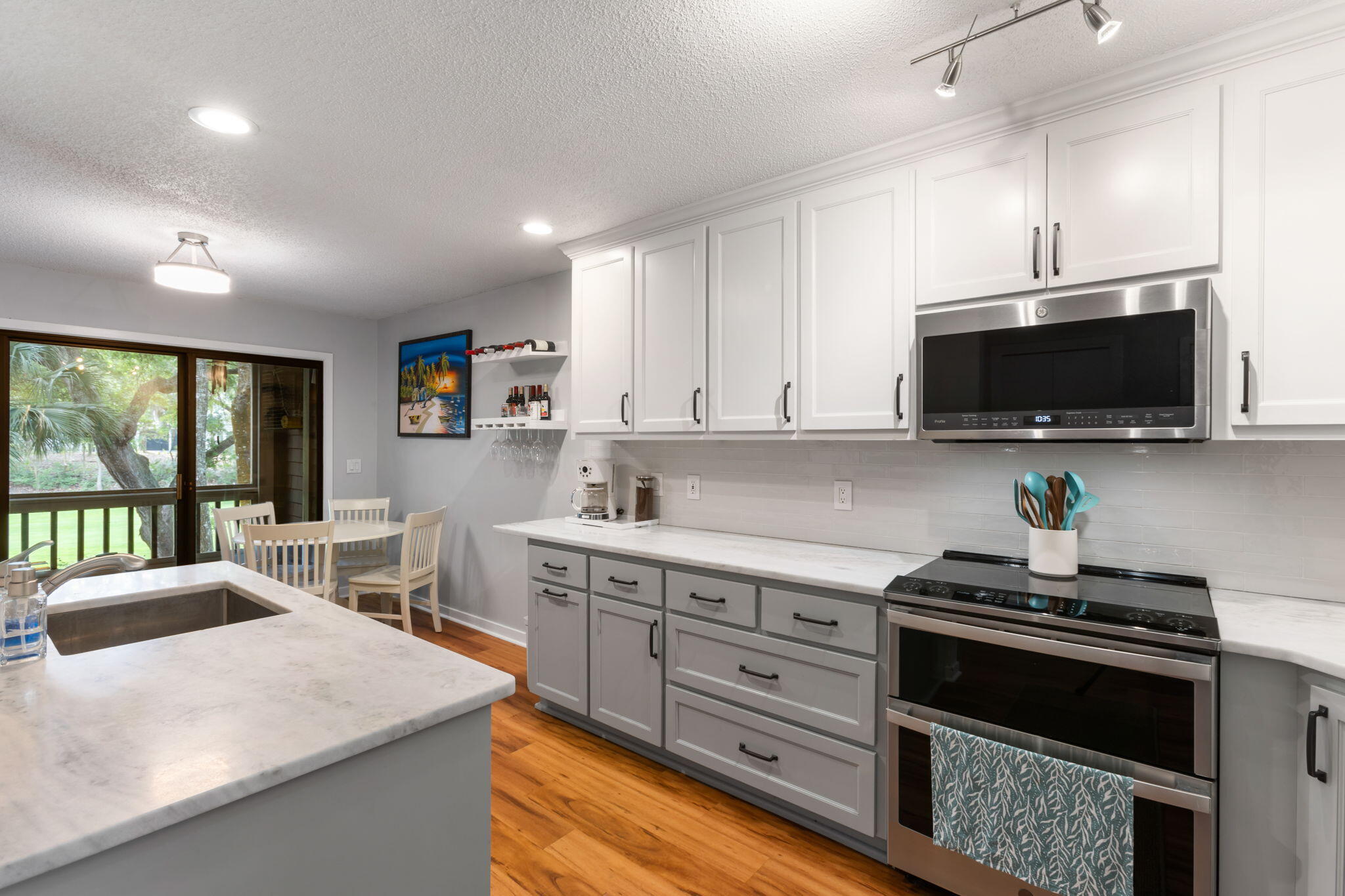 2782 Hidden Oak Drive