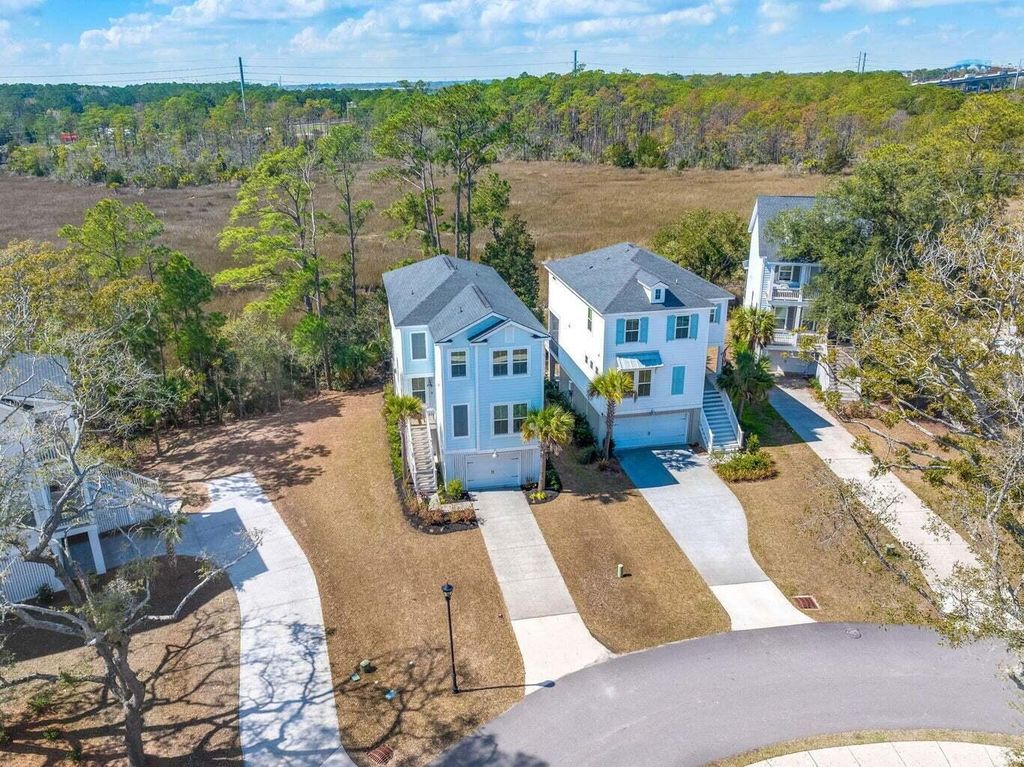 Photo of 840 Forrest Drive, Charleston, SC 29492 (MLS # 25014079)