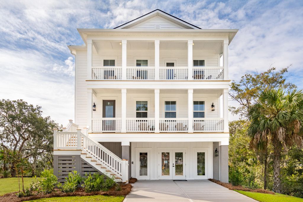Photo of 1326 Willow Pond Road #7, Mount Pleasant, SC 29466 (MLS # 26011916)