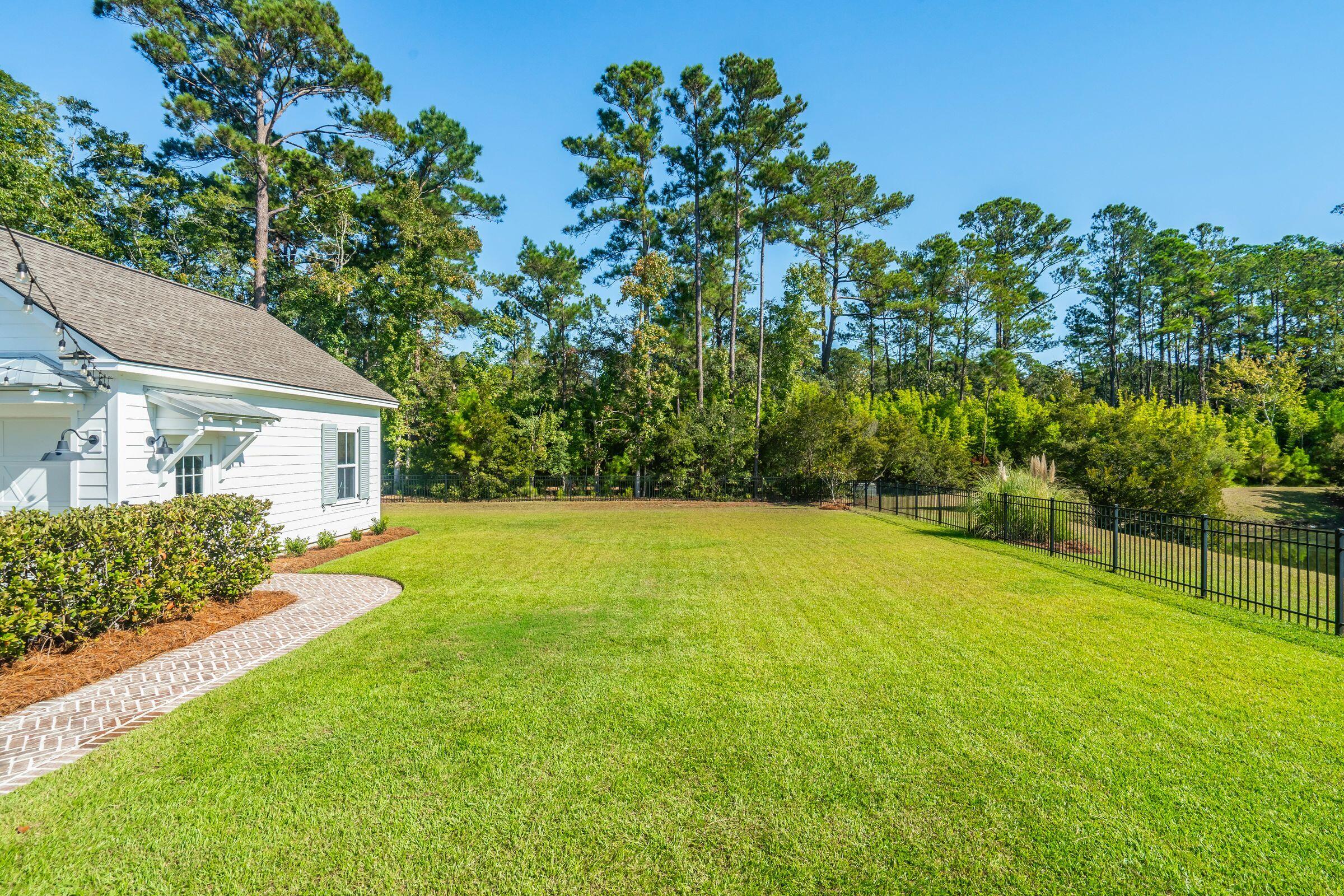 3909 Maidstone Drive