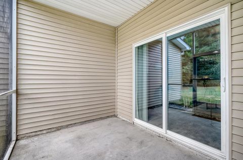 A home in North Charleston