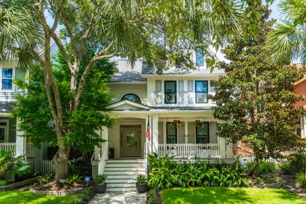 136 ETIWAN PARK ST, DANIEL ISLAND, SC 29492 - Image 1eaec4eef7daf8249856fbd00296ab6b/100268113