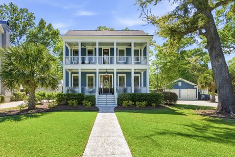 Photo of 1505 Lindsey Creek Drive, Mount Pleasant, SC 29466 (MLS # 26010929)