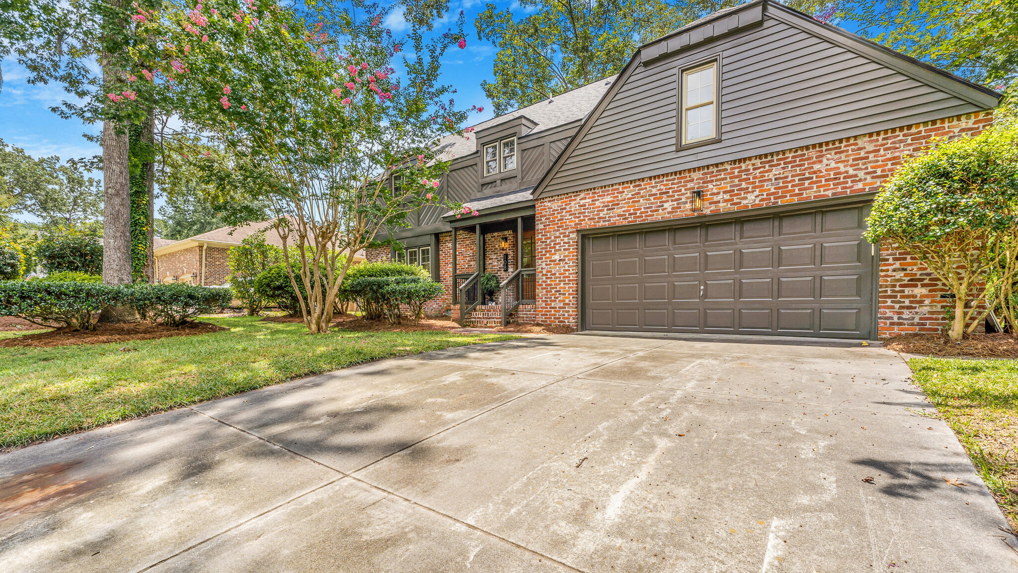 108 Lakeview Drive