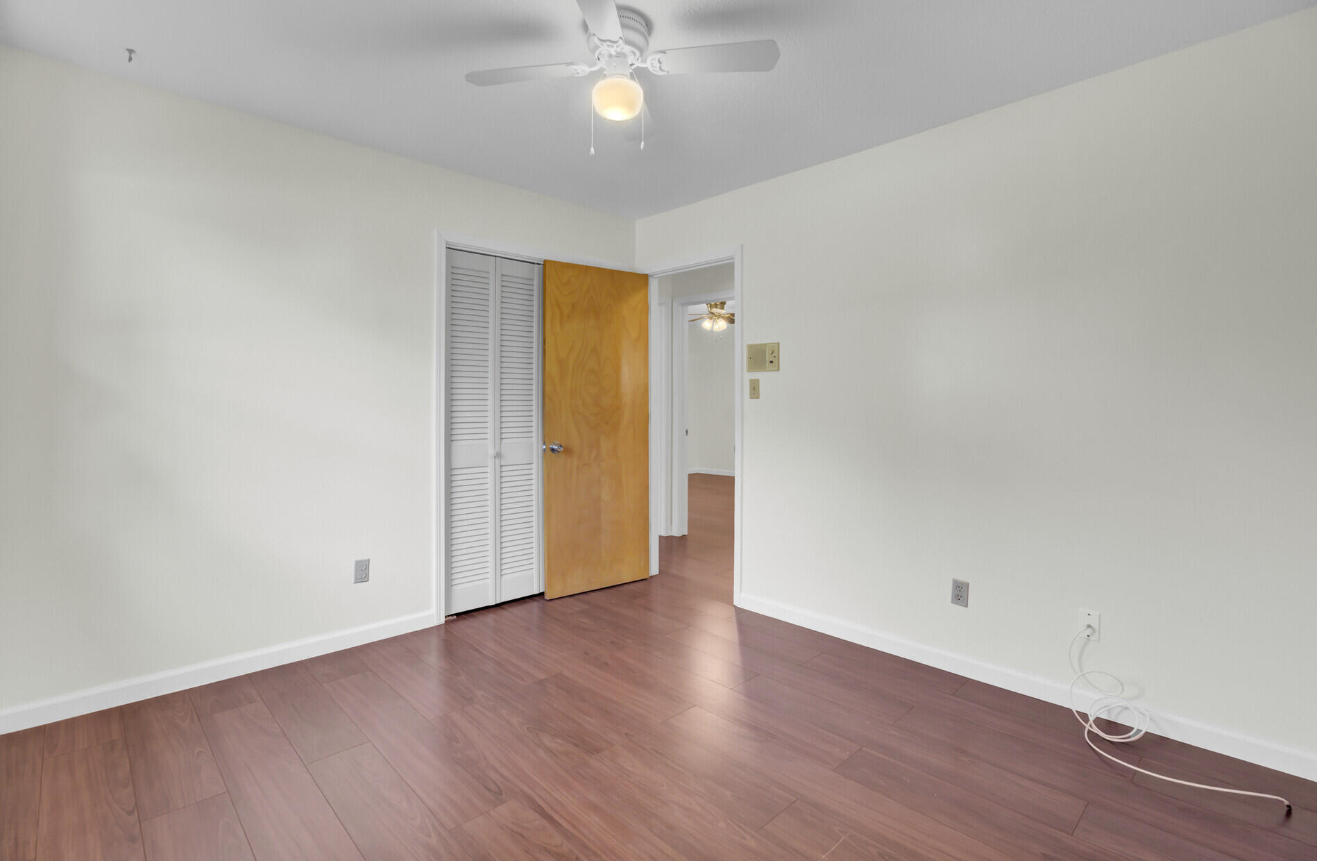 Summerville, South Carolina 29485, United States, 3 Bedrooms Bedrooms, ,2 BathroomsBathrooms,Residential,Contingent,93896