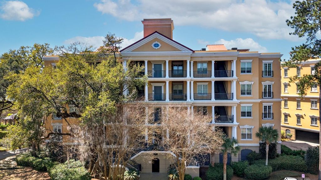 Photo of 4254 Faber Place Drive #Unit 3202, North Charleston, SC 29405 (MLS # 26008283)