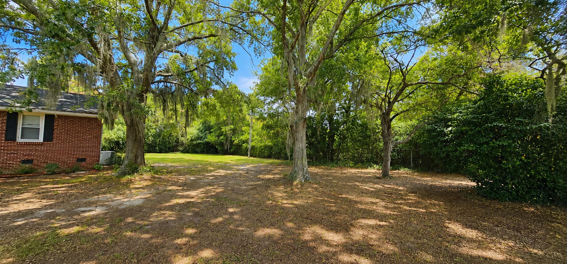 124 Whistling Swan Road