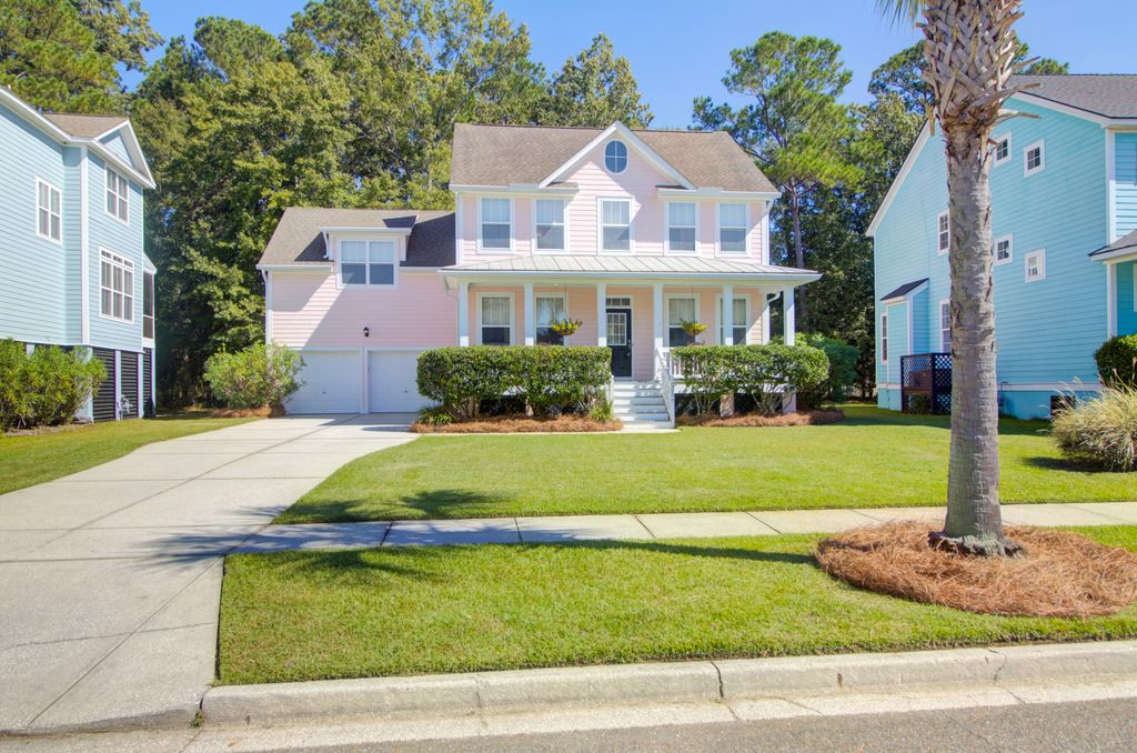 Photo of 2250 Sandy Point Lane, Mount Pleasant, SC 29466 (MLS # 25028277)