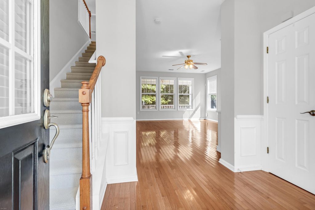 Photo of 2250 Sandy Point Lane, Mount Pleasant, SC 29466 (MLS # 25028277)