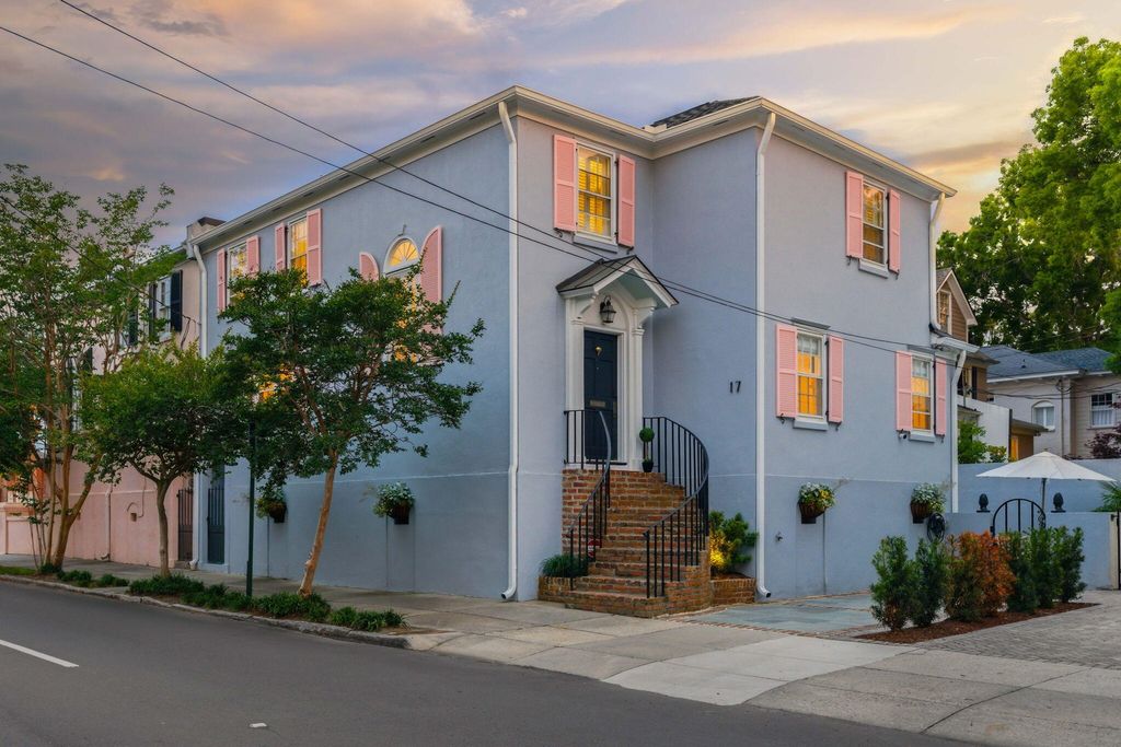Photo of 17 Ashley Avenue, Charleston, SC 29401 (MLS # 26014136)