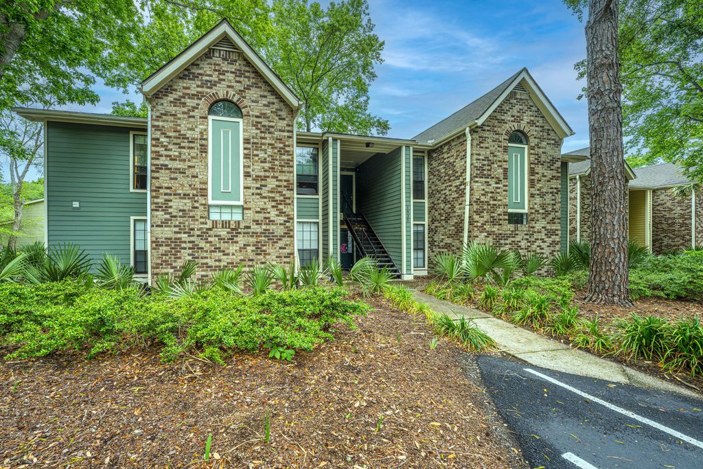 Photo of 1835 Villa Maison #1835-D, Mount Pleasant, SC 29464 (MLS # 26012928)