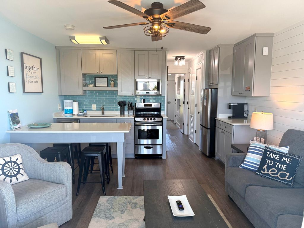 Photo of 1300 Ocean Blvd Boulevard #208, Isle of Palms, SC 29451 (MLS # 25019813)