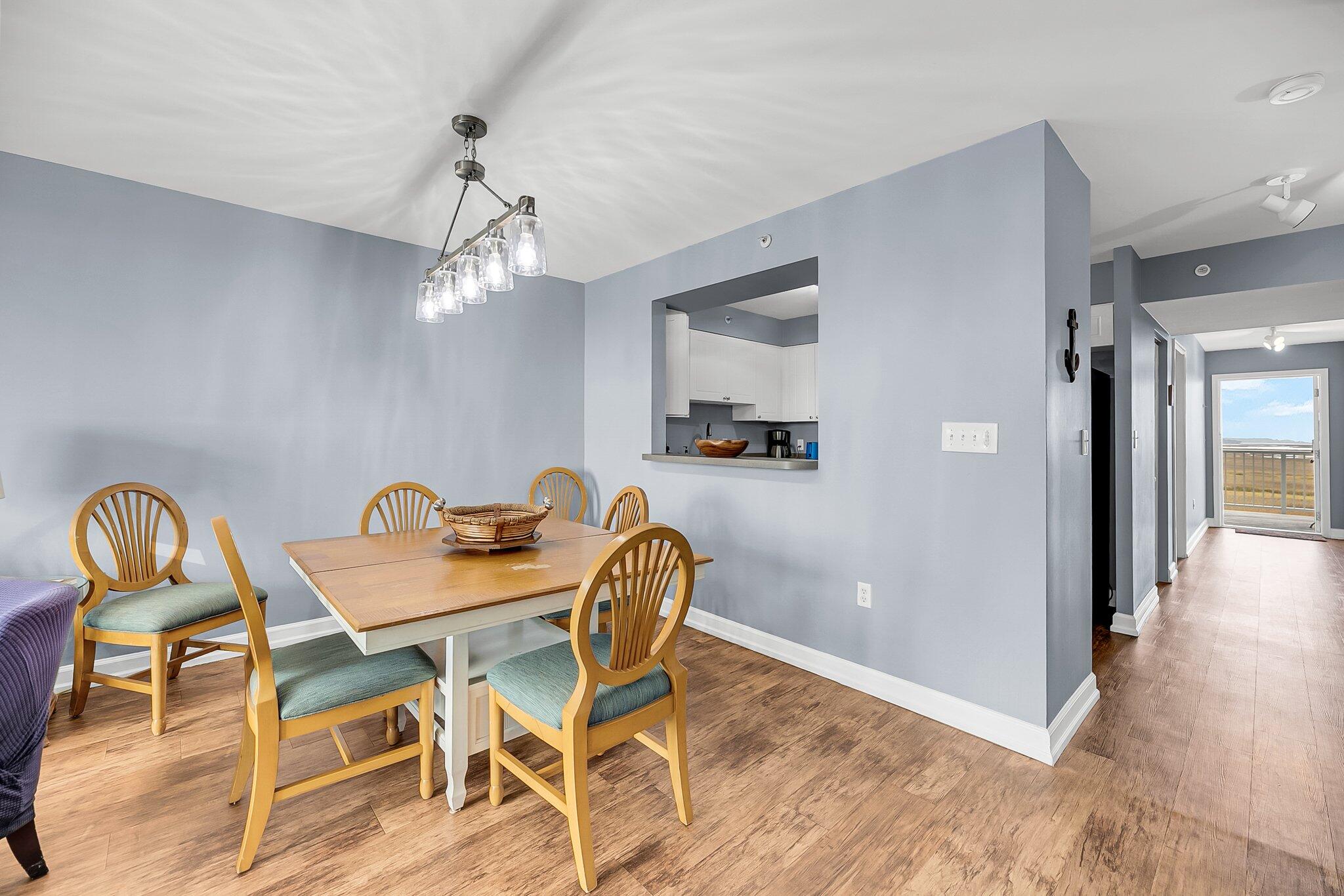 2395 Folly Road 4f