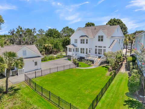 Photo of 1105 Barfield Street, Daniel Island, SC 29492 (MLS # 26018996)