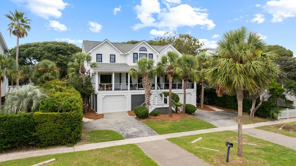 Photo of 3105 Palm Boulevard, Isle of Palms, SC 29451 (MLS # 25024914)