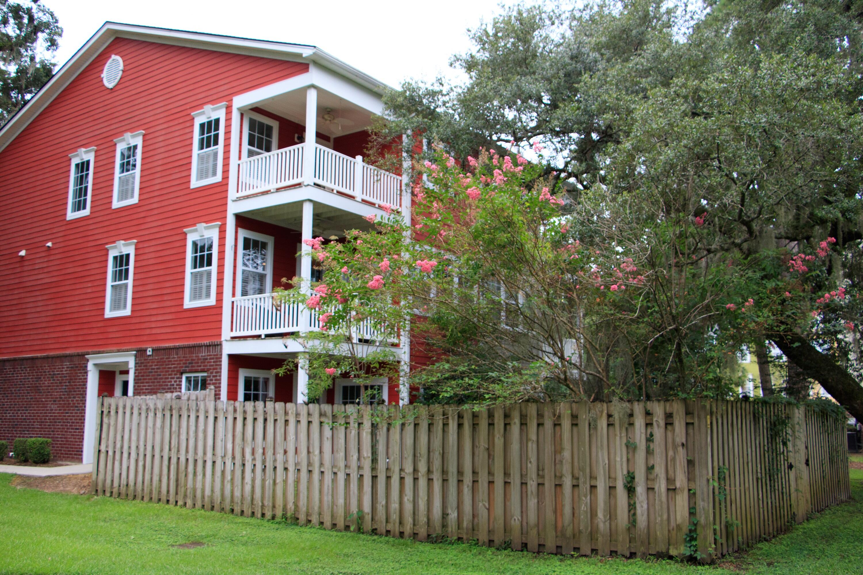 9118 Parlor Drive