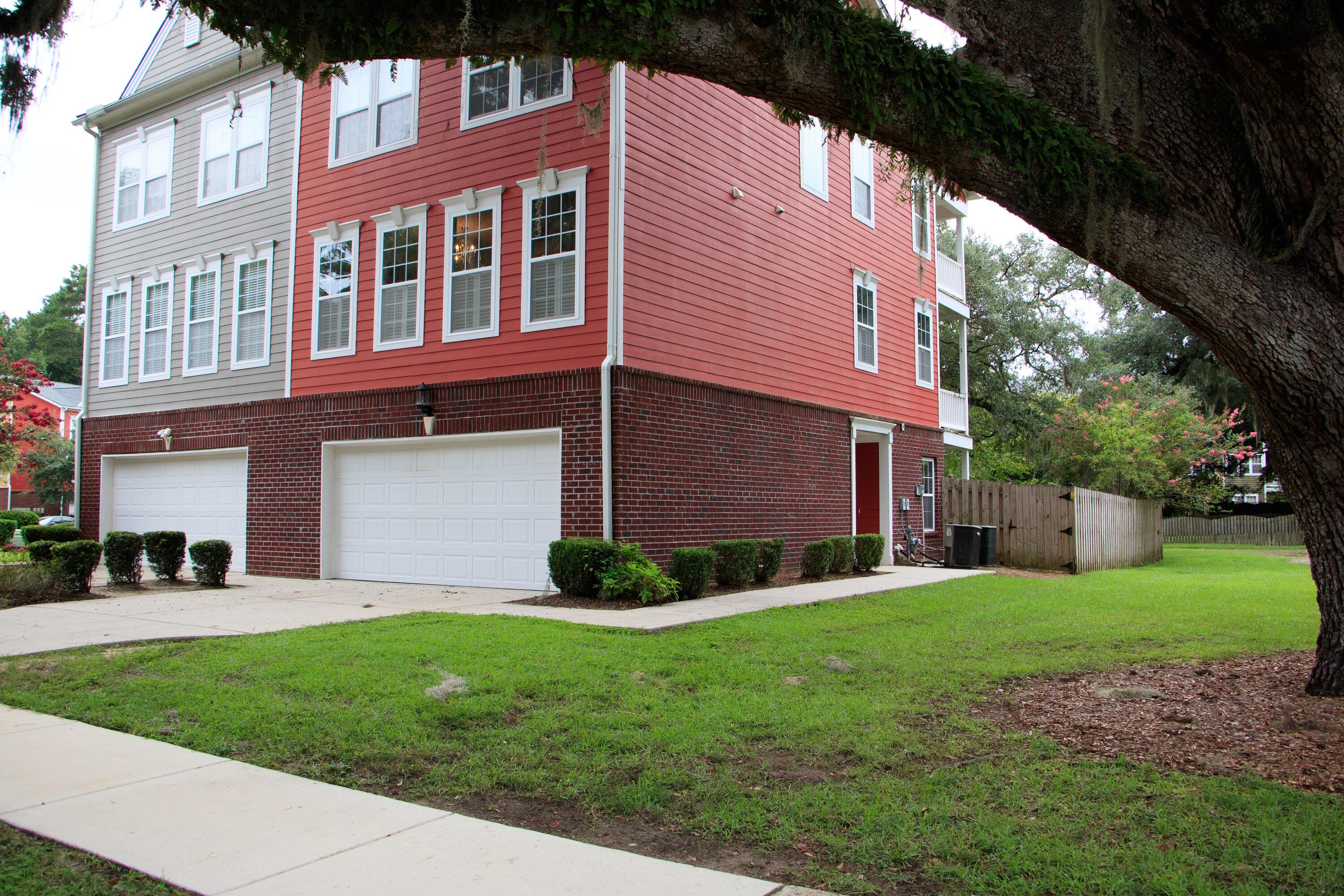 9118 Parlor Drive