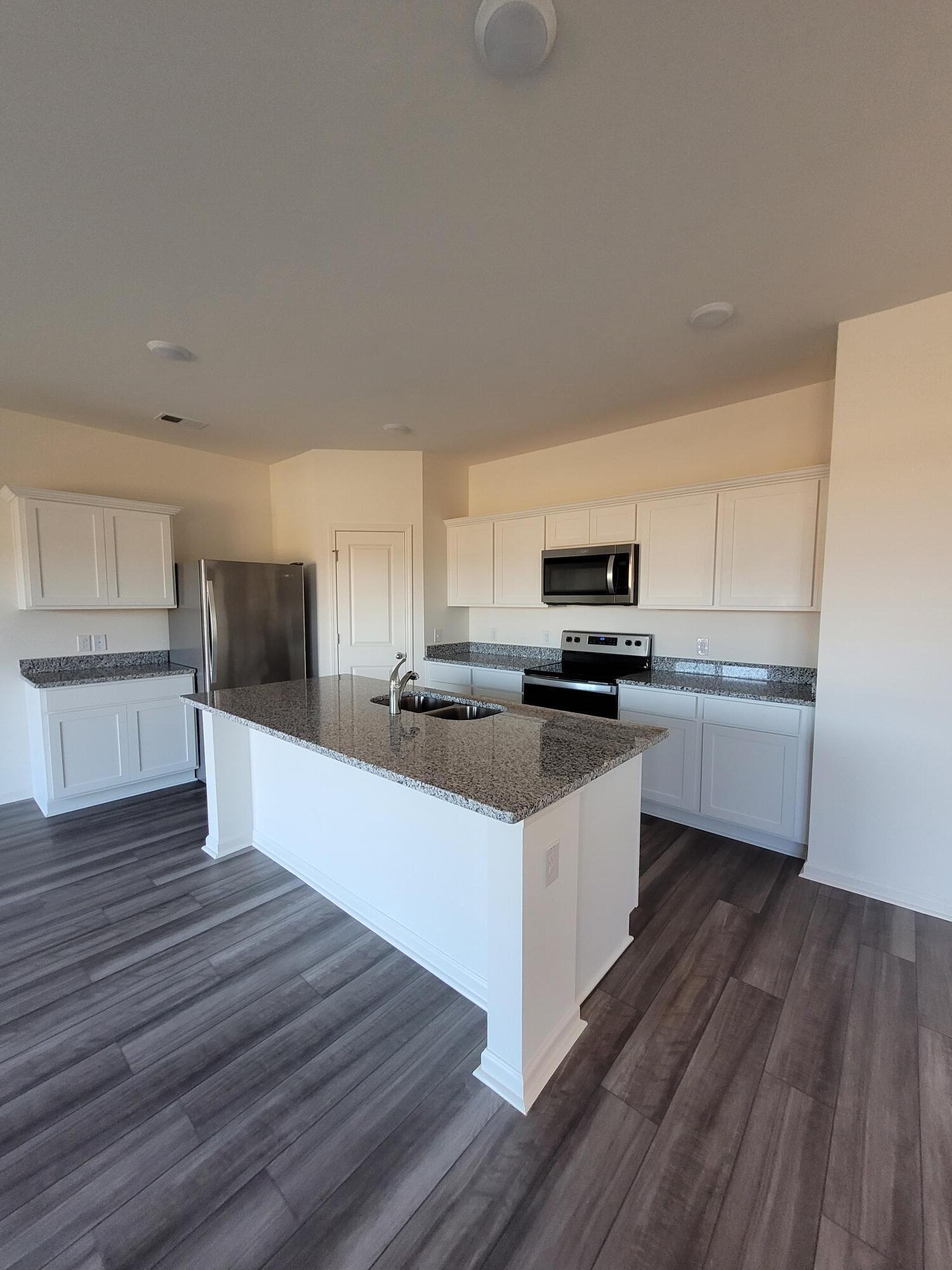 1257 Carriage Wood Circle