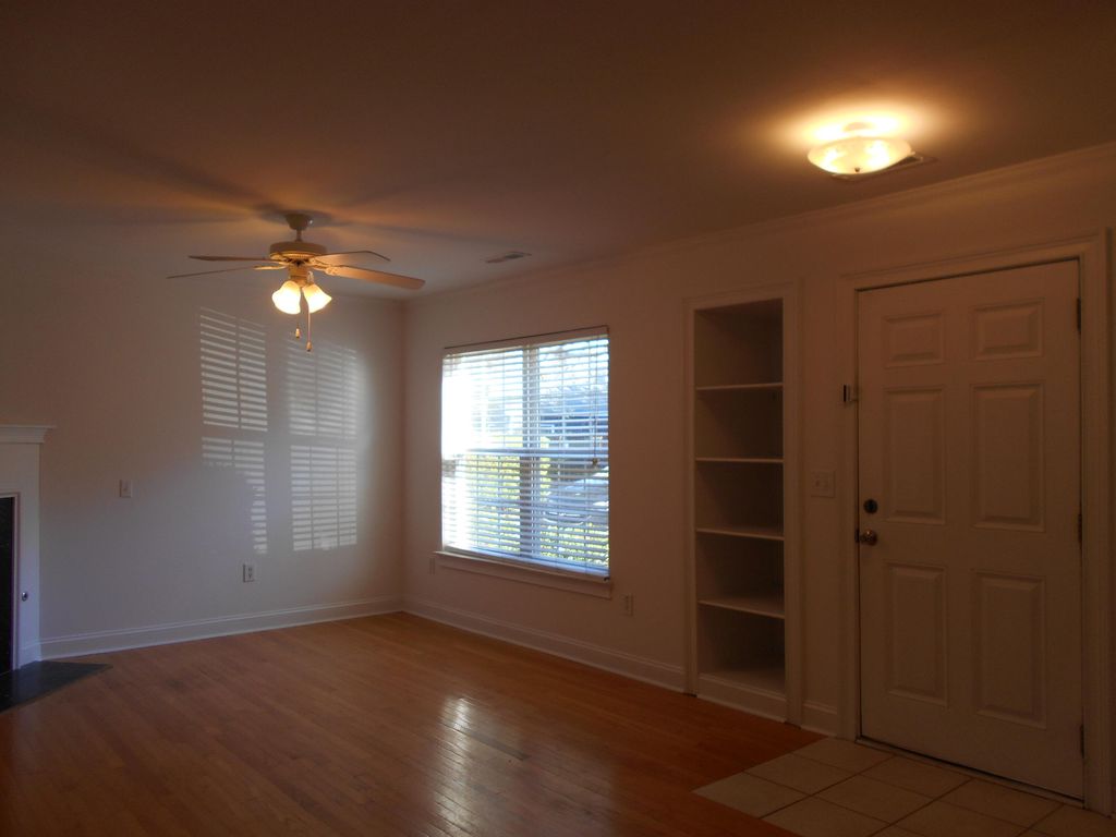 Photo of 1545 Ashley River Road #H, Charleston, SC 29407 (MLS # 25032789)