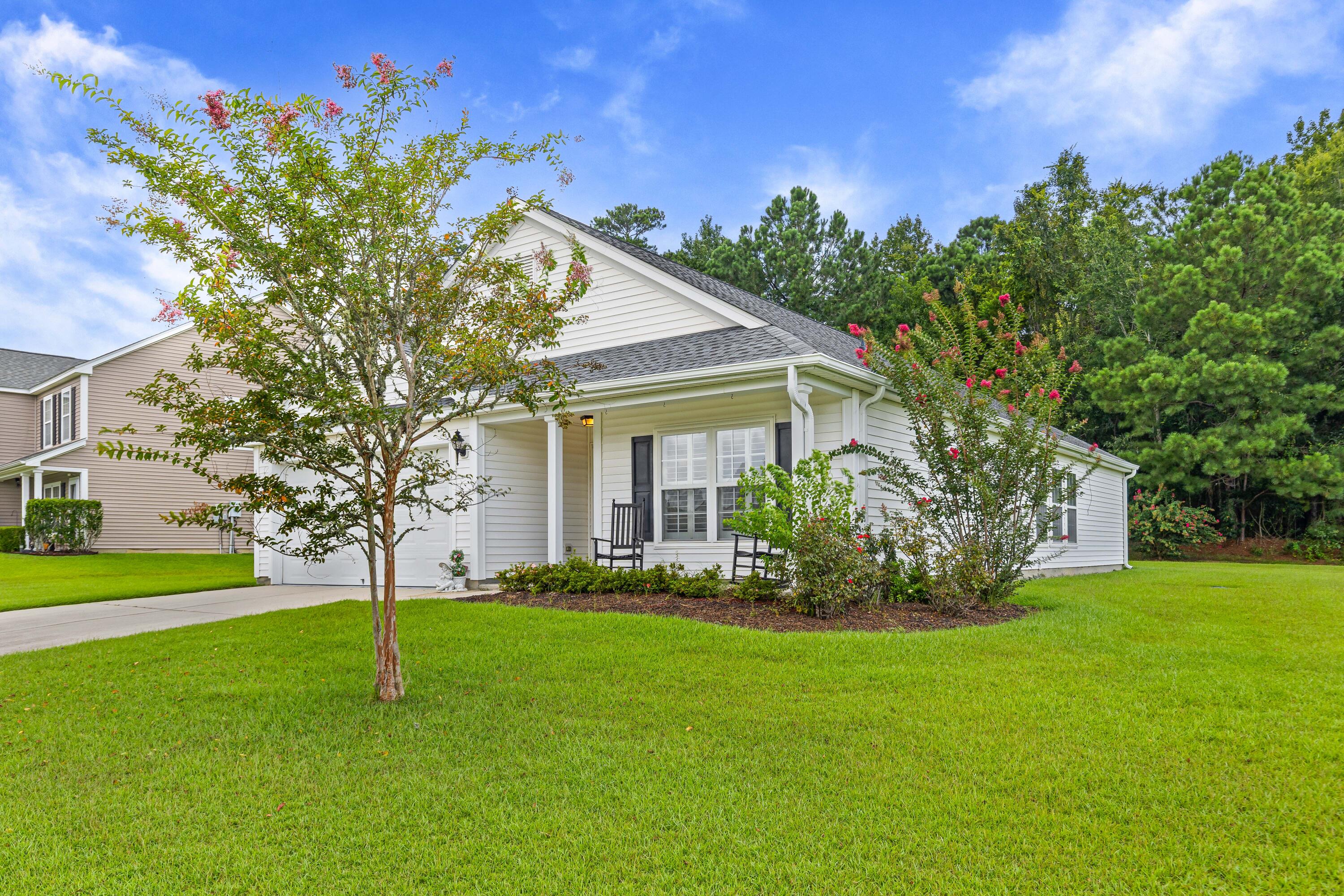 1090 Moss Grove Drive