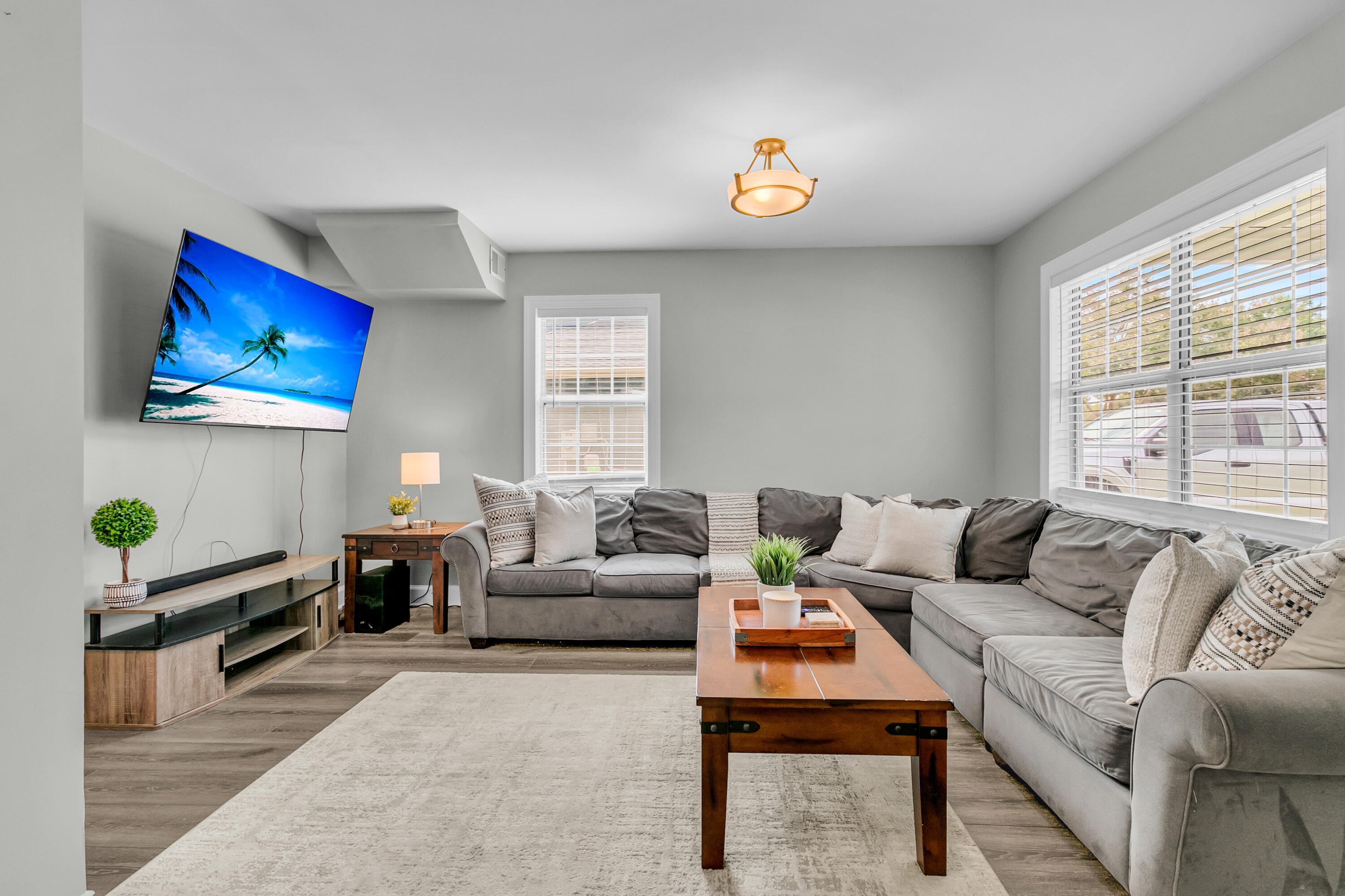 42 Woodleaf Court