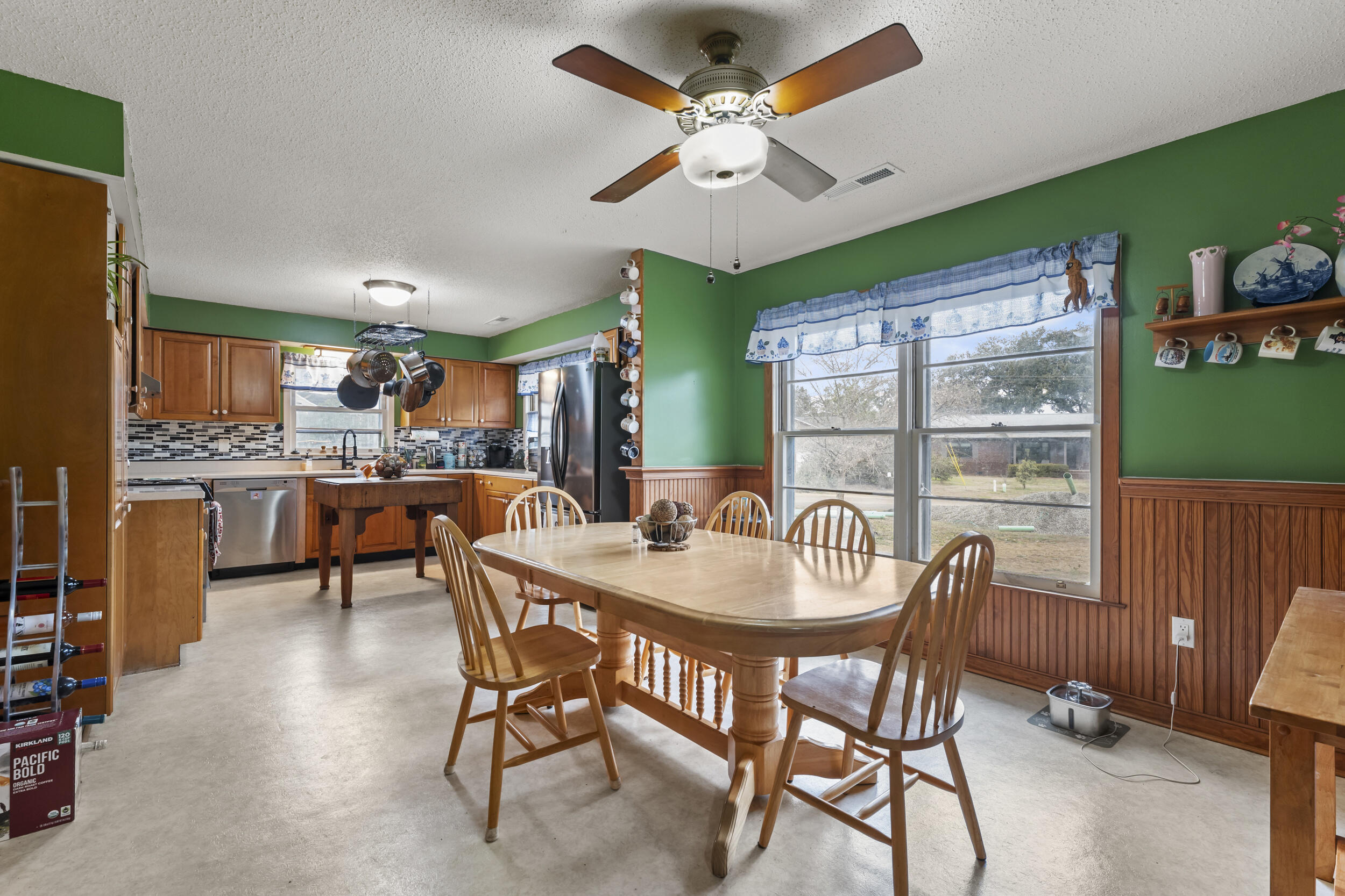 1333 Julian Clark Road