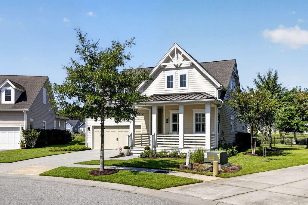 Photo of 1533 Billington Drive, Mount Pleasant, SC 29466 (MLS # 26025127)