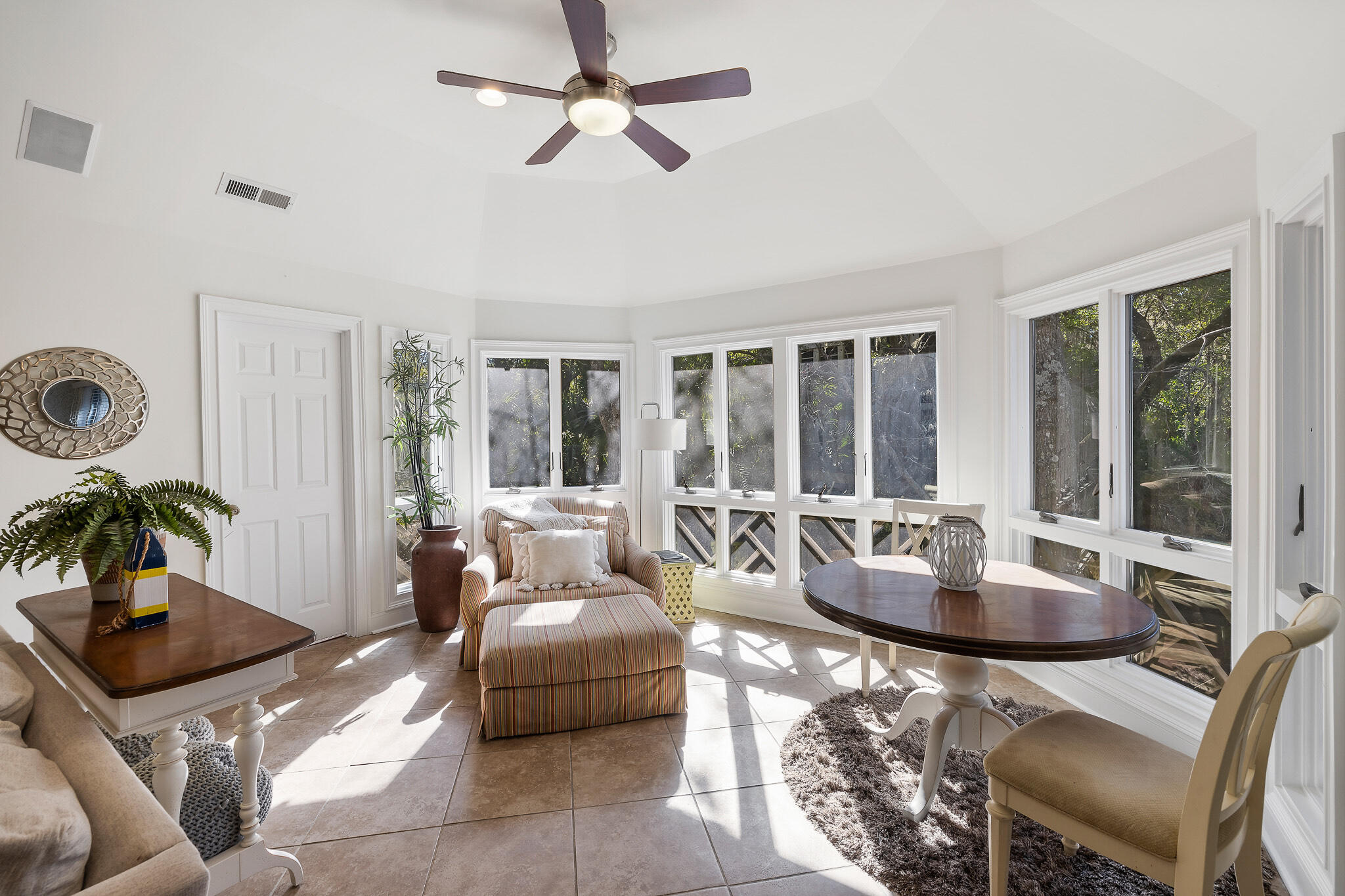 4852 Green Dolphin Way