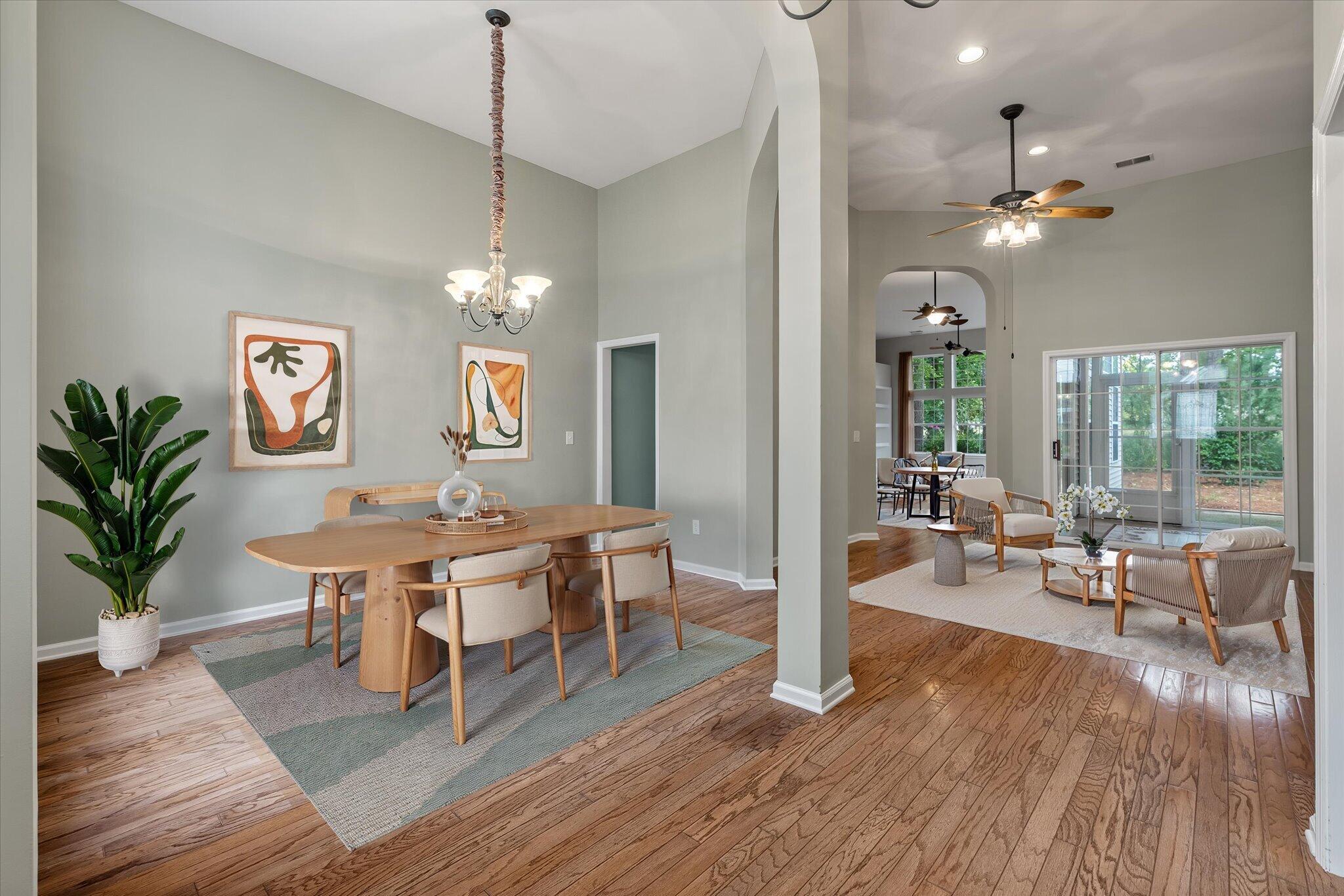 534 Pointe Of Oaks Road